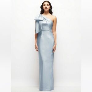 ALFRED SUNG CALLA SATIN TWILL BOW ONE-SHOULDER Bridesmaid Dress in Silver Dove